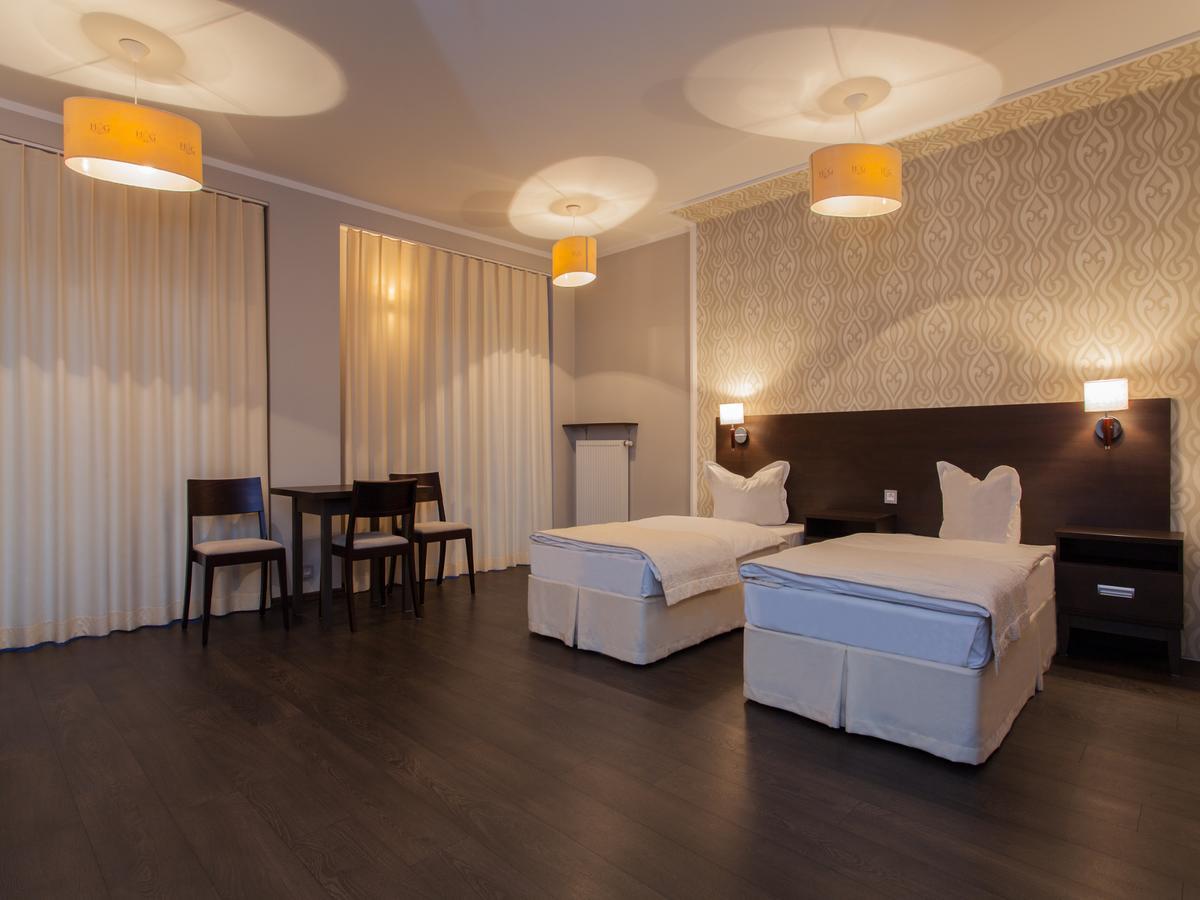Hotel Grzegorzewski Tuszyn Bilik gambar