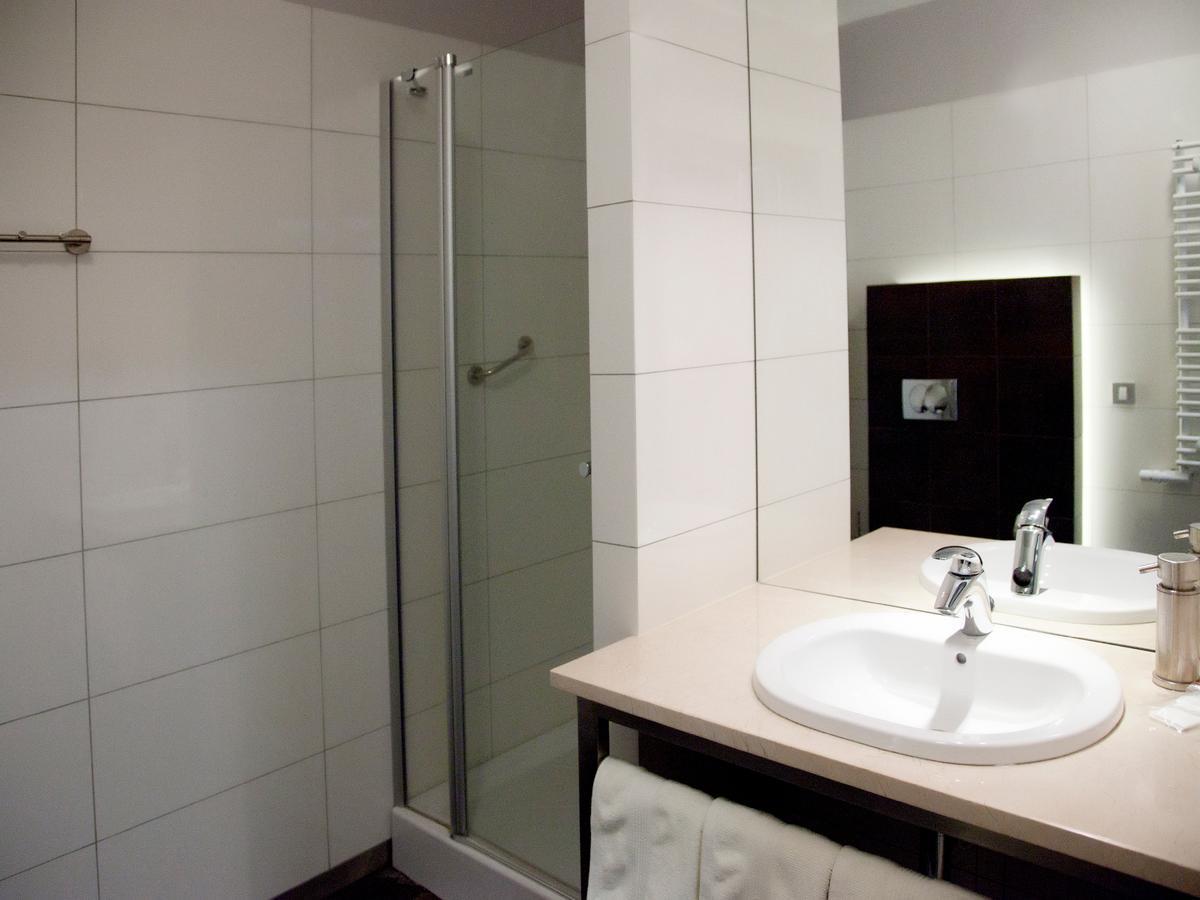 Hotel Grzegorzewski Tuszyn Bilik gambar
