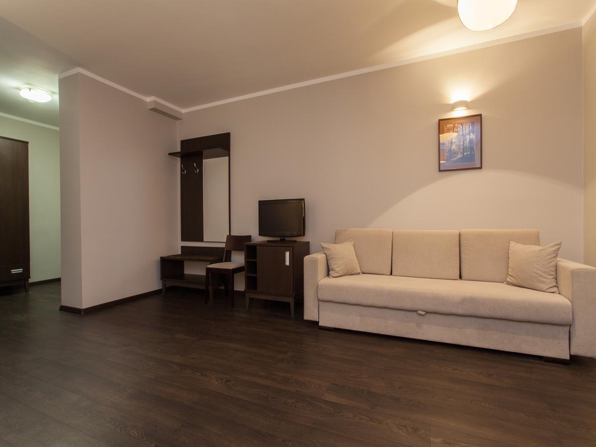 Hotel Grzegorzewski Tuszyn Bilik gambar