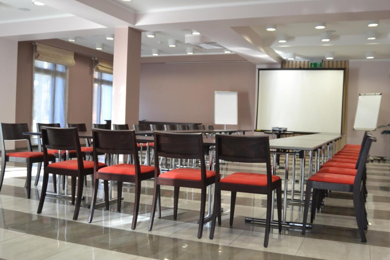 Hotel Grzegorzewski Tuszyn Luaran gambar